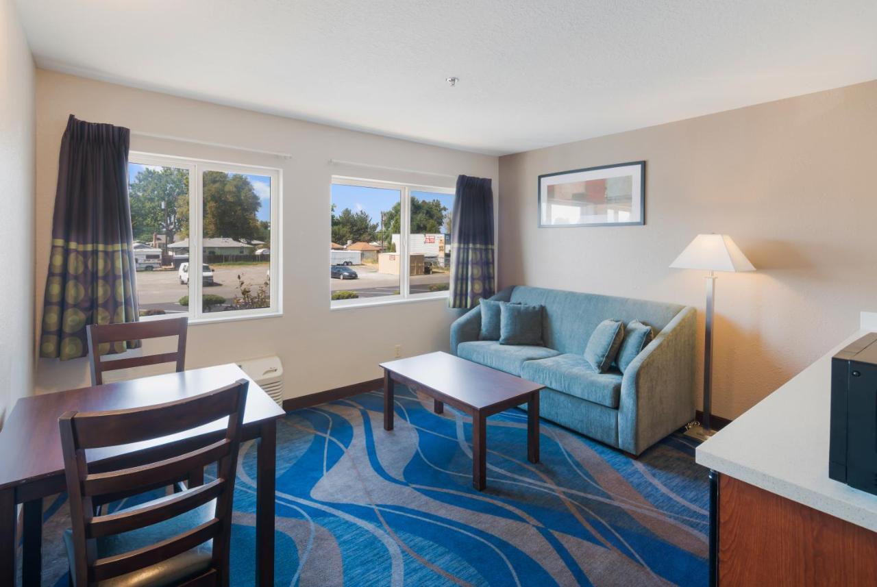 Quality & Tri-cities Hotel Kennewick