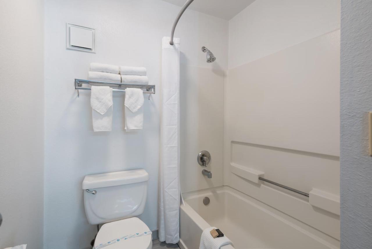Quality Inn & Suites Kennewick Tri-Cities Hotel